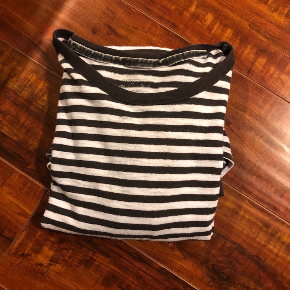 Long sleeve striped tee